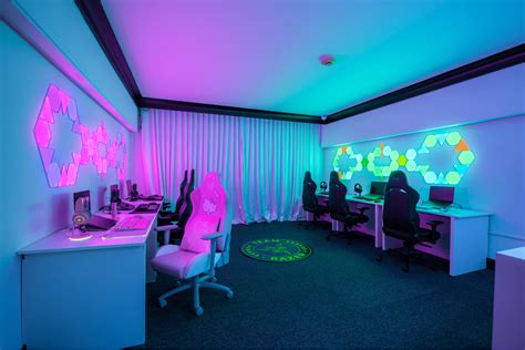 gaming room singapore.